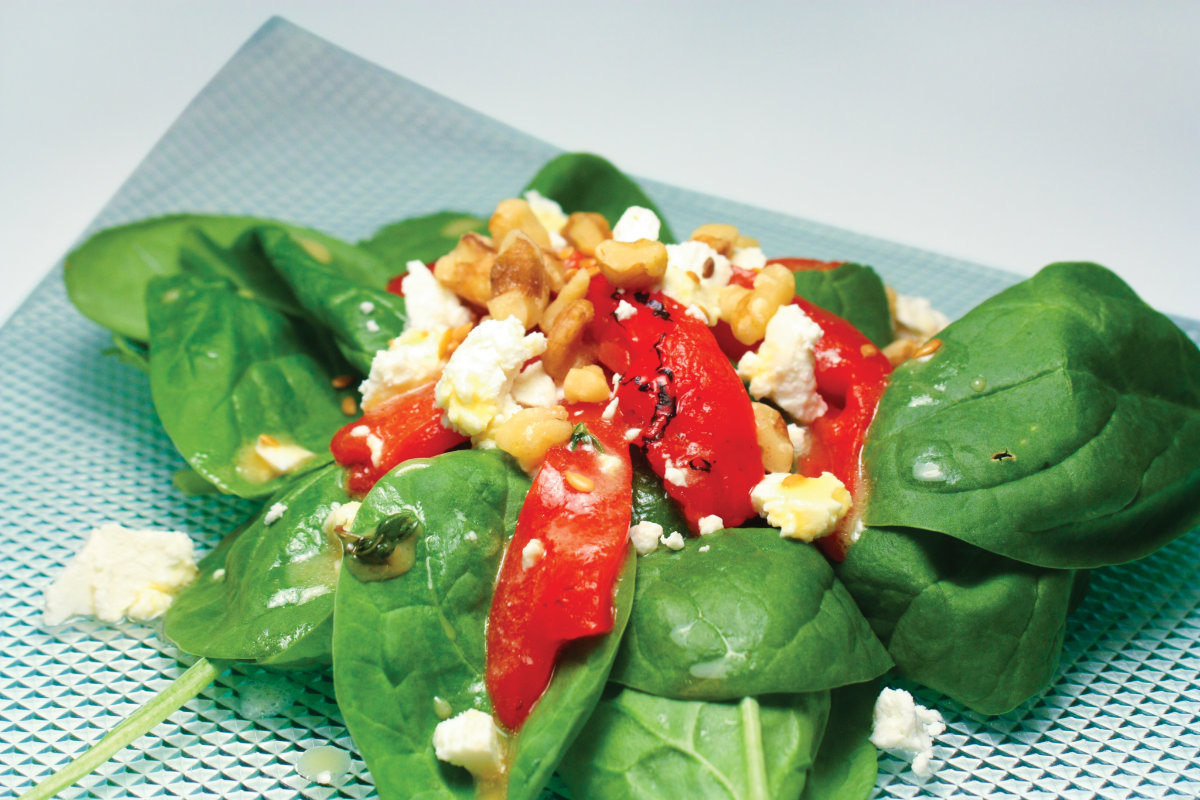 Spinach Walnut salad recipe for people with pulmonary arterial hypertension.